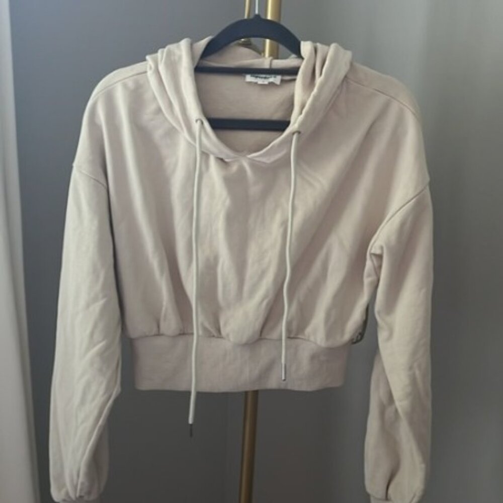 SOLD OUT STYLE! Superdown Angelia Cropped Sweatshirt in Beige S - Picture 4 of 4